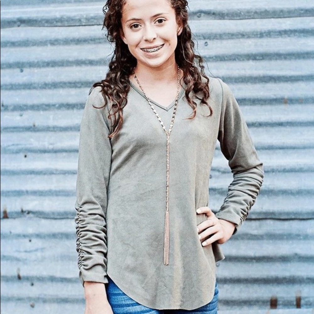 NWT Peyton Bre Moss Suede Long Sleeve Top